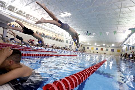 Weekend Swim Meet To Close Lawrences Indoor Aquatic Center News Sports Jobs Lawrence