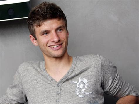 Gerd muller, gerhard müller (ro). Thomas Müller 2018: Wife, tattoos, smoking & body facts ...