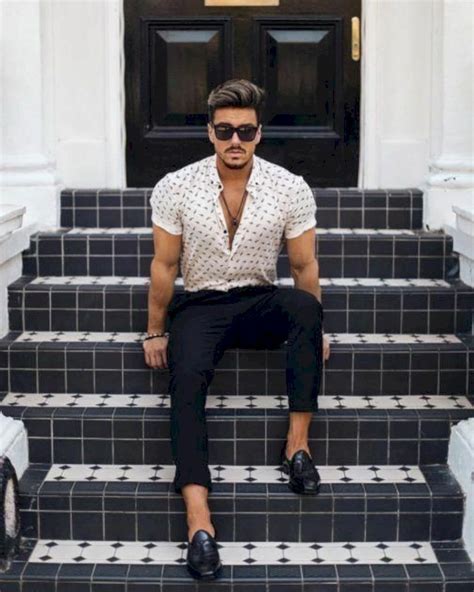 This guide defines smart casual style for men and gives 13+ of smart casual outfit ideas you can copy. 33 Modern Workwear for Men You Must Have - 99outfit.com ...