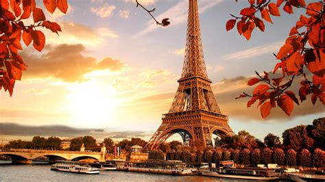 5120x2880 Eiffel Tower In Autumn France Paris Fall 5k