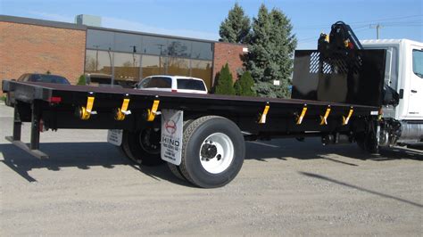 Flatbed Trucks Commander Industries Inc