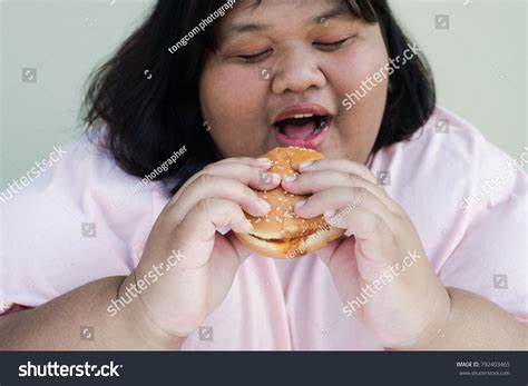 Fat Woman Eating Fast Food Foto Stok Shutterstock