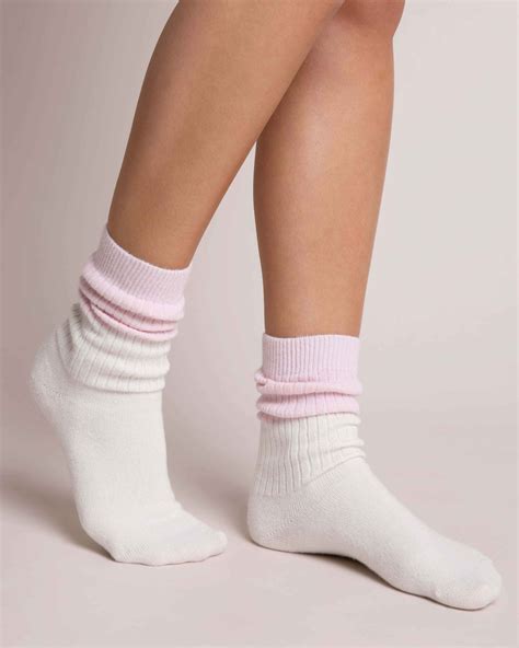 Luxury Cashmere Bed Socks And Sleep Socks For Women Yawn