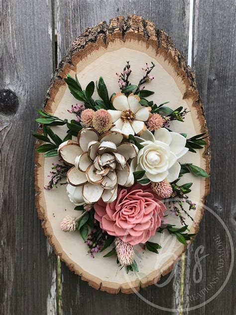 Wood slab with wood flowers | Wood flowers, Sola wood flowers diy, Wood flower wreath