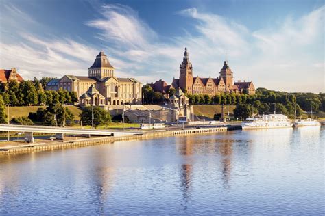 See wikipedia's article on the subject for several hypothesized etymons. Szczecin