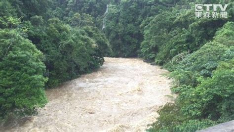 Jun 04, 2021 · 其次是新店區1小時雨量已達93毫米，淹水警戒區域包括安和里、永平里、廣興里、德安里、復興里、下城里、大鵬里、忠孝里、明德里、龜山里、復興路、中興路、安康路、北新路、安和路、安中路。 桃園、宜蘭淹水一二級警戒! 坪林日累積雨量已達149毫米 | ETtoday生活新聞 | ETtoday 新聞雲