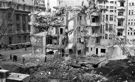 4 Martie 1977 În România Cutremur De 73 Grade Soldat Cu 1578 De