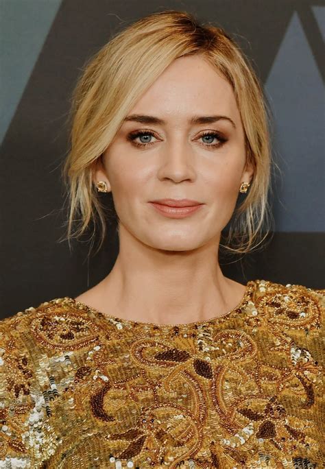Emily Blunt Queen Leah Flawless Olivia Hair Makeup Actresses