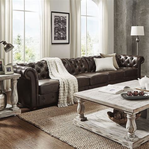 34 Beautiful Living Room Ideas With Neutral Colors | Brown living room