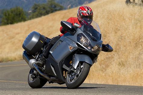 2008 Kawasaki Concours 14 Sport Touring Motorcycle Review