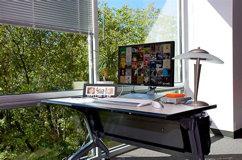 Profesjonale zdjęcia w firmie to podstawa! 40 Beautiful, Minimal and Functional Mac Workspaces ...