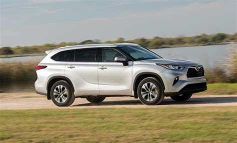 Our car experts choose every product we feature. 2020 Toyota Highlander vs. Honda Pilot: Compare Crossover SUVs