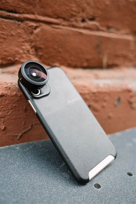 Lens light rays converge when passing through a biconvex lens and diverge when passing through a. Moment fisheye lens expands view of iPhone camera | Cult ...