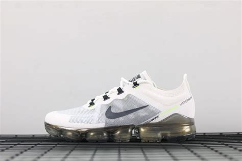 ©cactus plant flea market, 2020. Cactus Plant Flea Market x Nike Air VaporMax 2019 For Sale ...