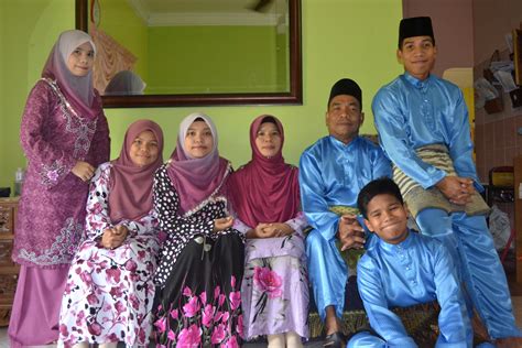 Mooi fi phang, ketua pegawai eksekutif pcsb berkata berikutan keadaan ekonomi ketika ini, mobiliti menjadi satu aspek penting bagi anak muda yang baru memasuki alam pekerjaan. AZMAN HOMESTAY