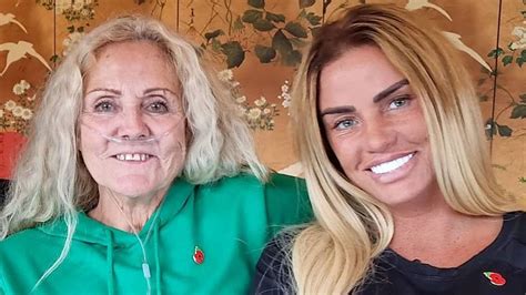 Katie Prices Terminally Ill Mum Issues Health Update After Lung Transplant Mirror Online