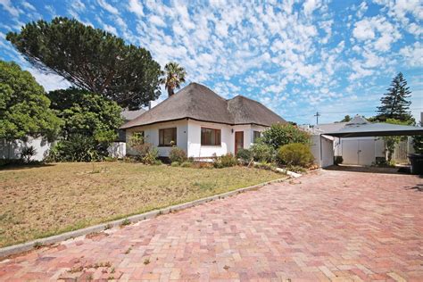 Cape Town Pinelands Property Houses For Sale Pinelands Cyberprop 3 1