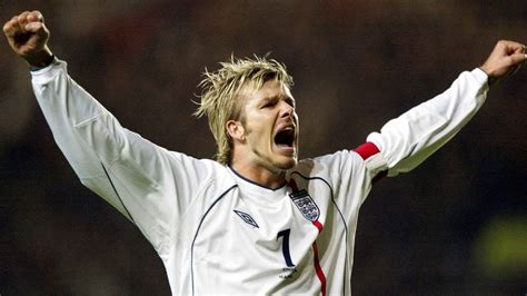 Top 10 David Beckham Football Goals Youtube