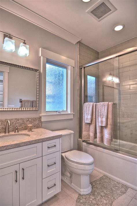 40 Small Bathroom Remodel Ideas With Bathtub