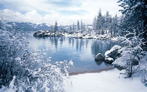 14 Beautiful Winter Drives Around The United States Lake Tahoe Winter