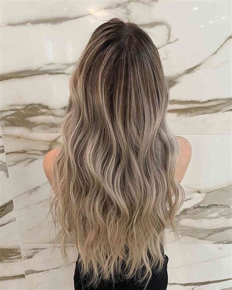 17 Dishwater Blonde Hair Colors Youll Want To Show Your Hair Colorist