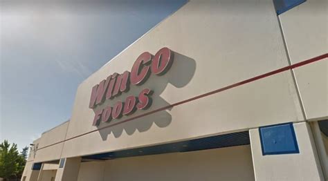 Accused Shoplifters Sue Winco Foods Claim Security Employees Used Excessive Force Rportland