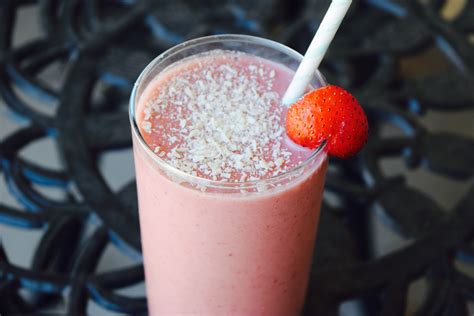 Vegan Strawberry Protein Shake Summergirl Fitness