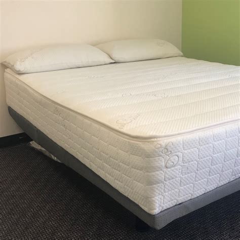 Whitney Frost Luxury All Natural Latex Mattress The Organic Bedroom