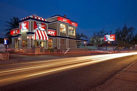 Fast Food Restaurants 10 Unusual Buildings In Pictures Fast Food