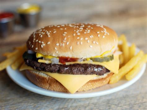 Serving size 2 x 3: Vintage McDonald's Menu From The 70s Reveals How Much Has ...