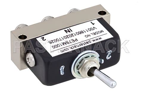 Spdt Sma Manual Toggle Switch Dc To 22 Ghz Rated To 50 Watts