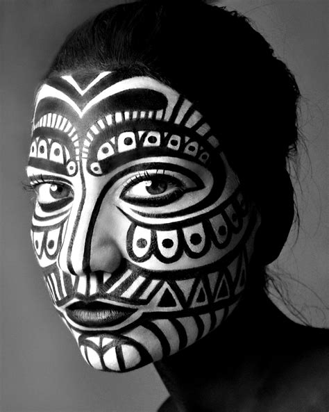 Tribal Makeup Black And White Cara Tribal Maquillaje Tribal