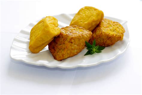 Sambal goreng tahu tempe fried tofu and tempe in spicy sauce. Tahu Tempe by krpurwoko on DeviantArt