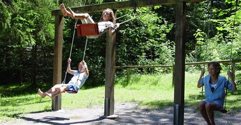 BERGFEX-Sehenswürdigkeiten - Kinderspiel- und Grillplatz - Grüsch