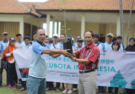 Umr semarang menepati posisi tertingi dalam daftar upah minimum kabupaten/kota di provinsi jawa tengah untuk tahun 2020 dan diberlakukan mulai umr semarang dari tahun ke tahun hingga tahun 2020. Aktifitas Bulan Lingkungan Kubota Indonesia - PT. Kubota Indonesia PT. Kubota Indonesia