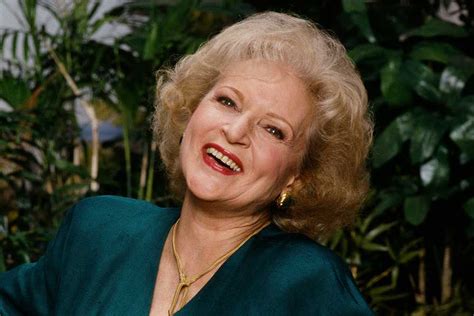 Rick Onassis On Twitter Rt Landofthe80s On This Date In 2021 Beloved Actress Betty White