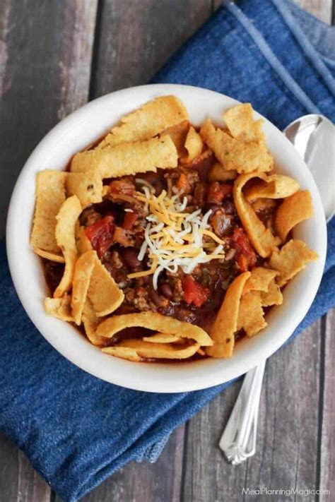 Avoid the chips though as they have other ingredients that aren't healthy. Slowcooker Cowboy Chili Frito Pie