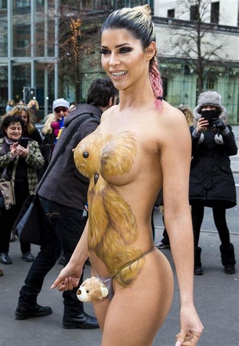 Micaela Schäfer Bodypaint 9 Photos Thefappening