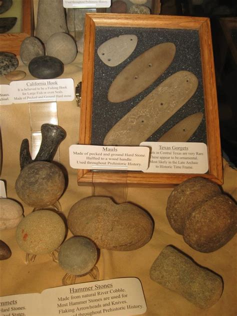 Prehistoric Indian Stone Artifacts Stones And Bones Traveling Museum