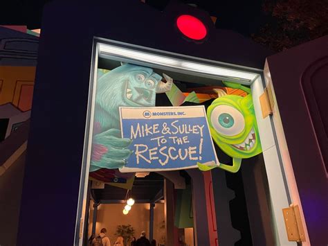 Monsters Inc Mike Sulley To The Rescue Attraction Fa Ade Repainted Characters Scarier Than