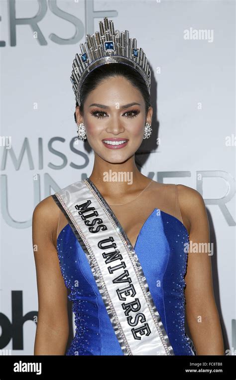 Miss Philippines Pia Alonzo Wurtzbach Is The New 2015 Miss Universe At