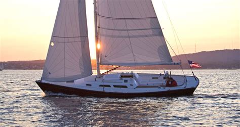 Images Of The Sabre Spirit Sailing Yacht Crafted In Maine Sabre
