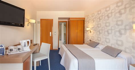 RH Corona Del Mar Hotel - Benidorm, Costa Blanca - On The Beach