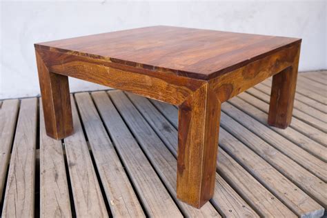 Cancio es uno de los principales fabricantes de mesas y sillas de españa, con sede en valladolid, lo que nos da la seguridad con tener un producto de primera calidad fabricado en españa. Mesa de madera india | Tienda Himalaya
