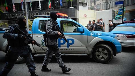 Polícia Militar Planeja Acabar 18 Upps No Rio De Janeiro Campos 24
