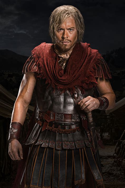 Blood and sand spoler den medrivende gladiatorfortælling tilbage til en karismatisk ny mester ved navn gannicus. Julius Caesar - Spartacus: Blood & Sand Photo (33549670 ...