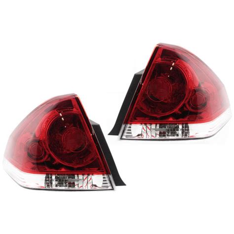 Replacement Driver And Passenger Side Tail Light With Bulbs Clear
