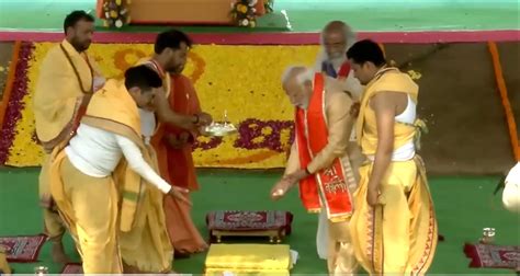 Pm Modi Performs Rituals As He Lays Foundation Stone Of Hindu Shrine