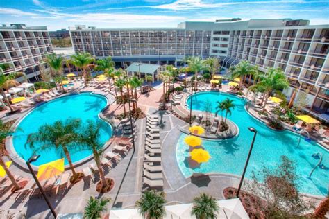 15 Best Orlando Hotels With Free Shuttles To Disney Disney Trippers
