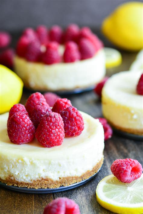 It's creamy with just a hint of raspberry. Mini Raspberry Lemon Cheesecakes